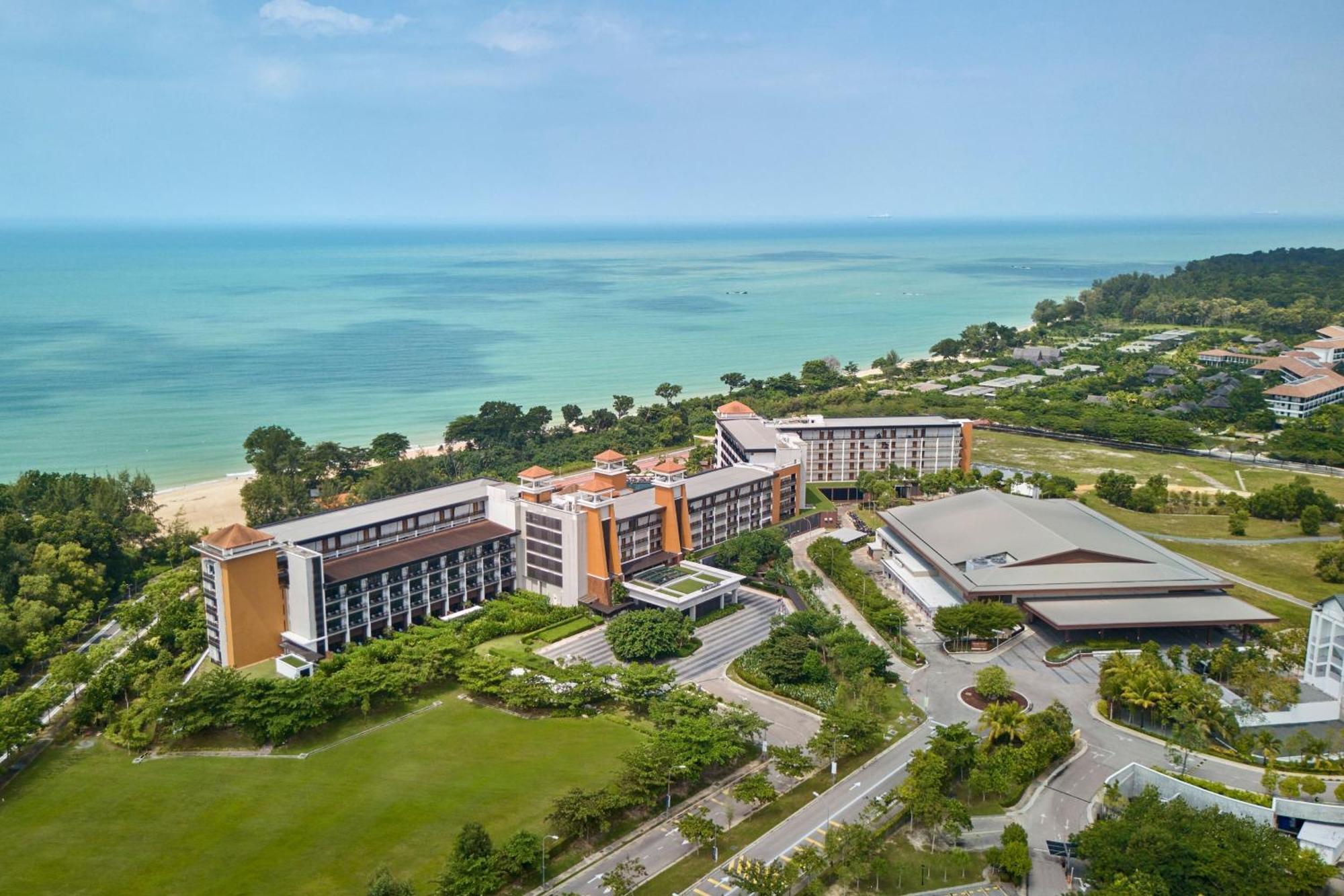 The Westin Desaru Coast Resort מראה חיצוני תמונה The Royal Paradise Hotel and Spa